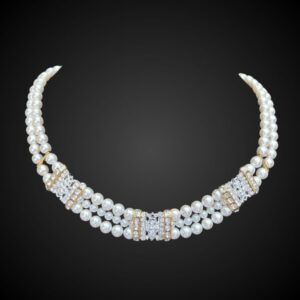 Shell Pearl Necklace