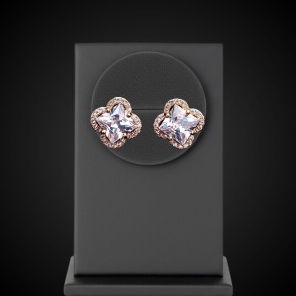 Cubic Zirconia Earring