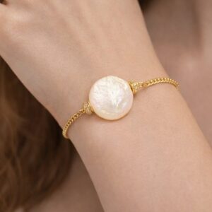 Shell Pearl Bracelet