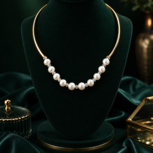 Shell Pearl Necklace